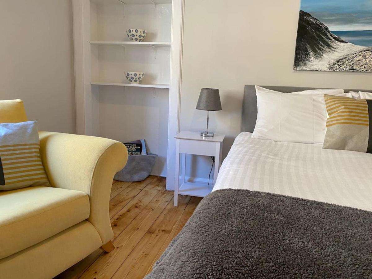 Gorgeous 2 Bed, City Apartment — Photos 2